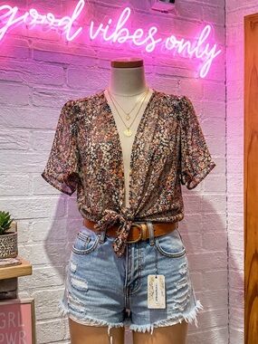 Brown Floral Tie-Front Short Sleeve Blouse